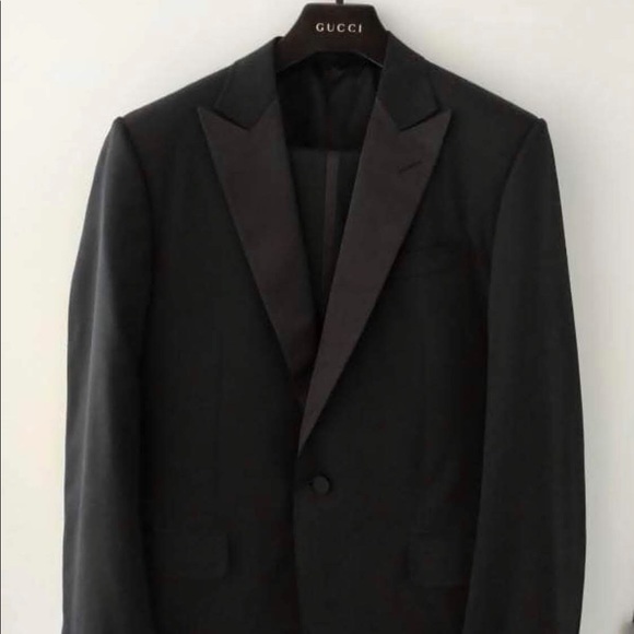 Gucci Tuxedo - Picture 1 of 4